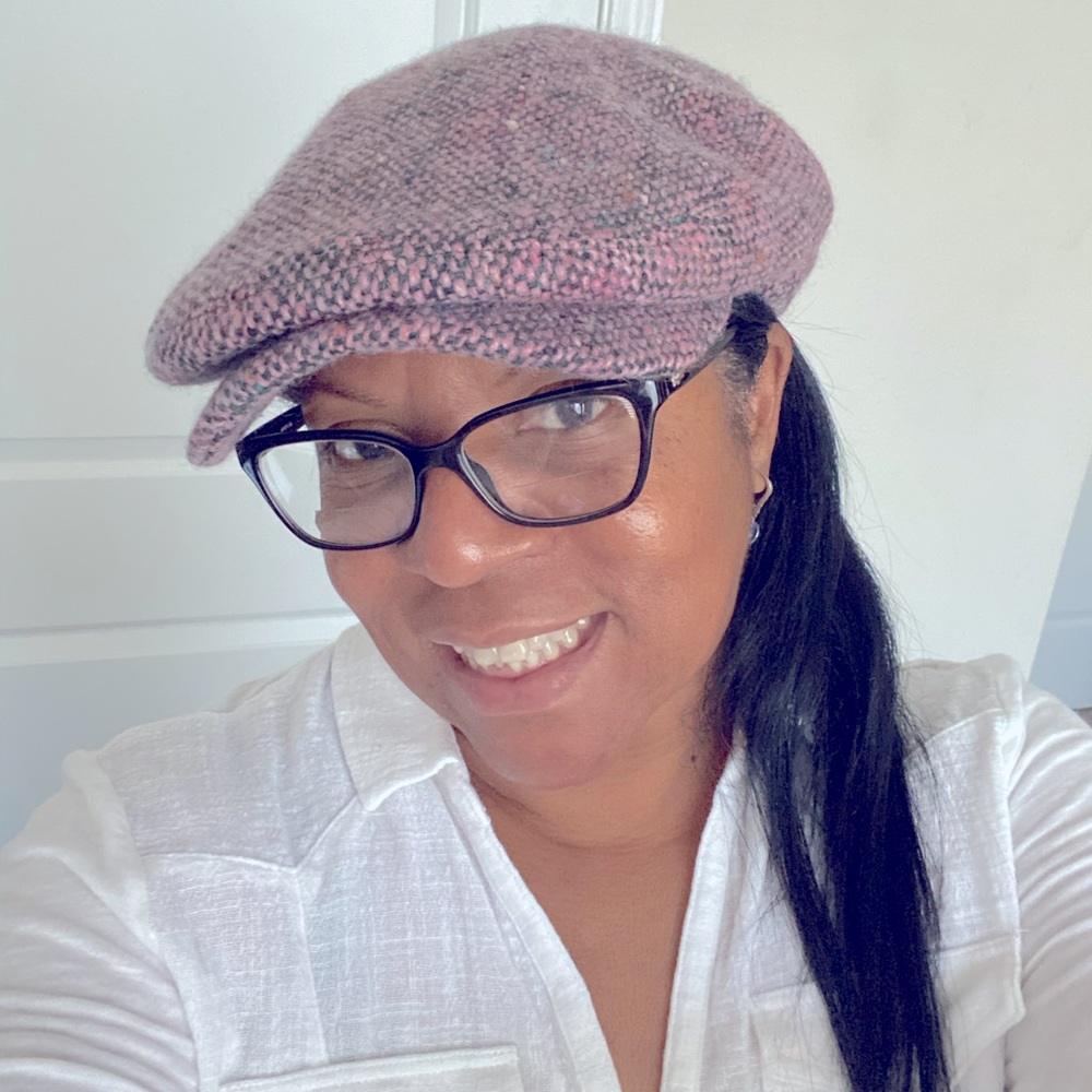Meet your Posher, Shelly